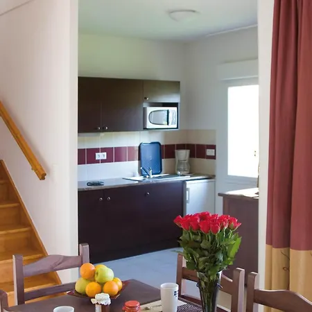Appartement Cosy Wellness Retreat With Balcony *